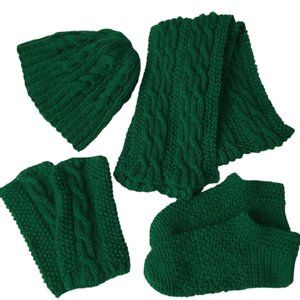 NWT 4 Pcs Knit Beanie Hat Scarf Glove Slippers Set